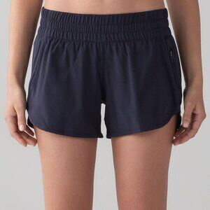 Lululemon Tracker Short V (4") Midnight Navy